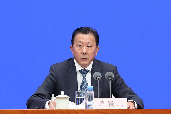 被主人调教sm电击花蒂